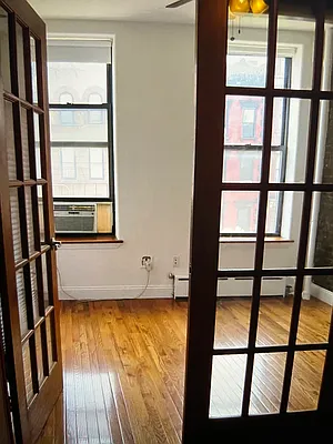 Rented by Centric New York | media 9