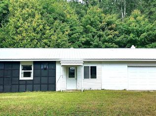 6697 Us Highway 23, Cheboygan, MI 49721