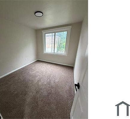 1st image of 740 Middle Ave