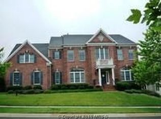 19095 Boyer Fields Pl, Leesburg, VA 20176