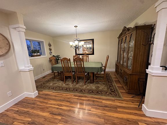 3rd image of 655 N 8 E