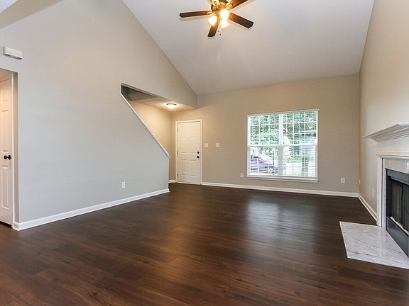 3rd image of 6533 Kelsey Dr