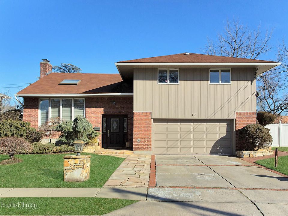 1st image of 17 Barry Park Ct