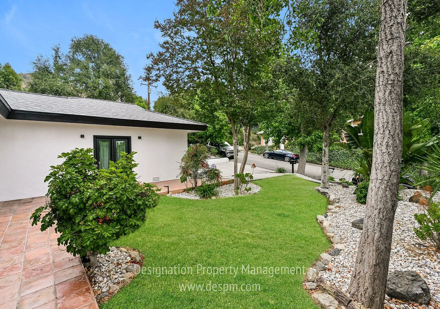 3 BR 2 BA Altadena Views Views Views! — Photo 2