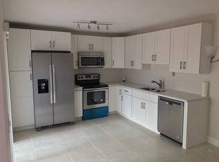 8313 N Coral Cir, North Lauderdale, FL 33068
