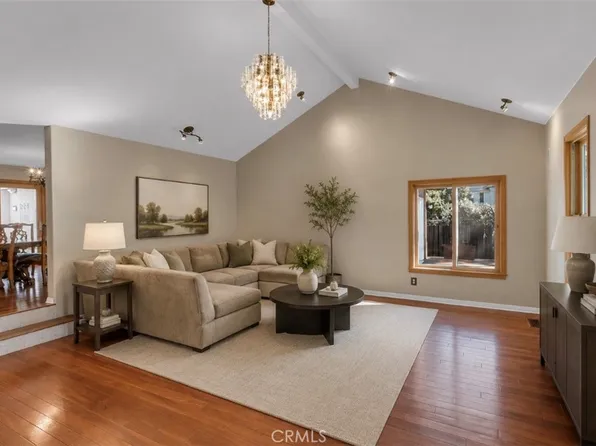9824 Baden Ave, Chatsworth, CA 91311