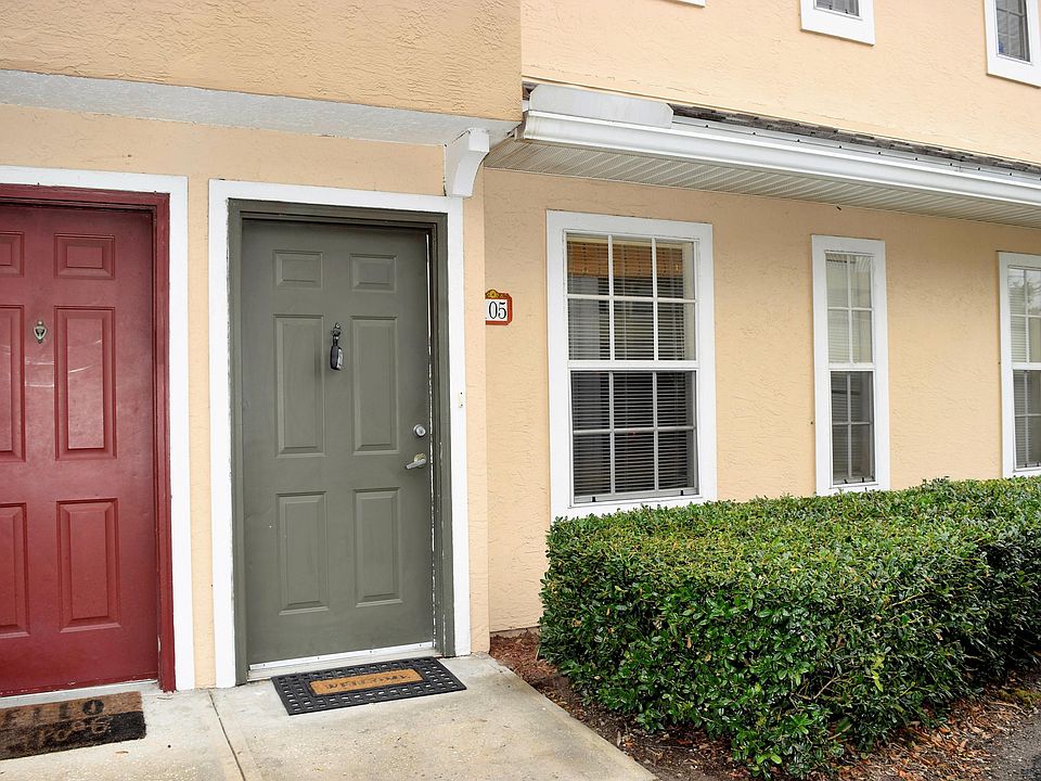 1st image of 10075 N Gate Pkwy #105