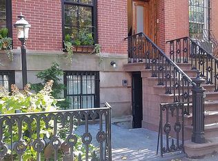 633 Carlton Ave, Brooklyn, NY 11238