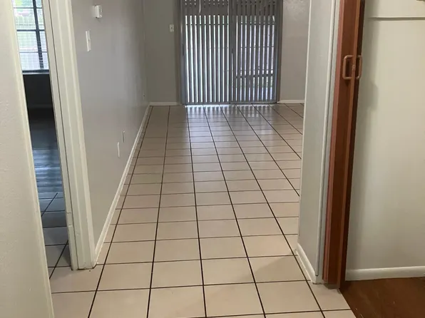 3639 La Paz Dr, Corpus Christi, TX 78415