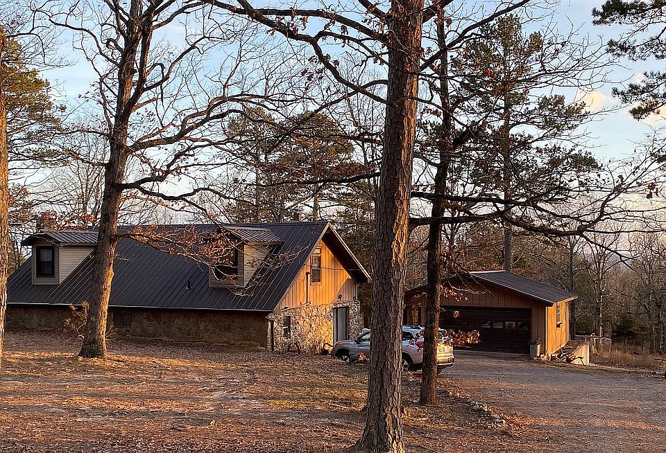 1st image of 387 Wildwood Ln