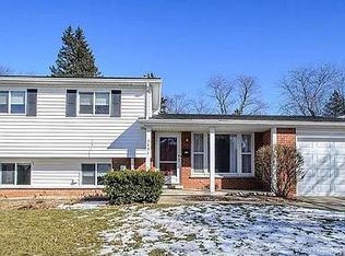 2631 Lillian Rd, Ann Arbor, MI 48104