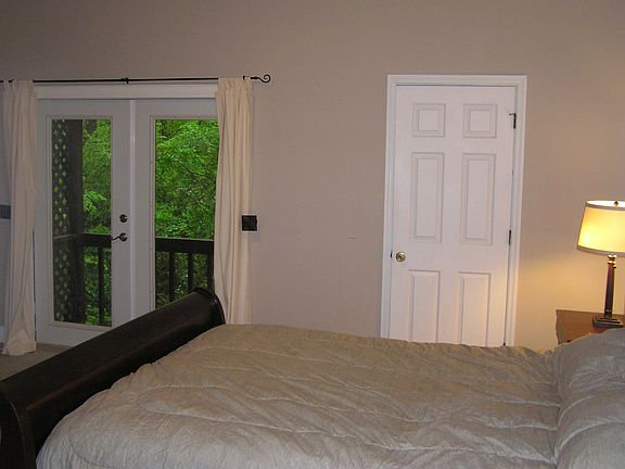 2nd image of 1729 Beechwood Cir S