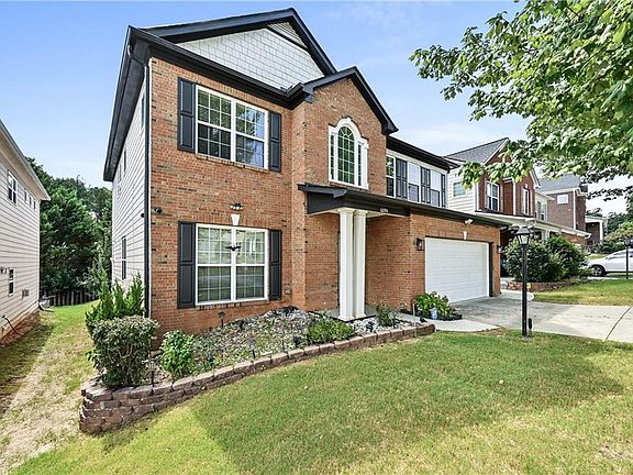 2nd image of 6094 Mimosa Cir