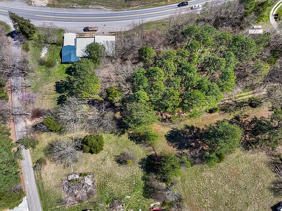 3rd image of 5391 Highway 13 N