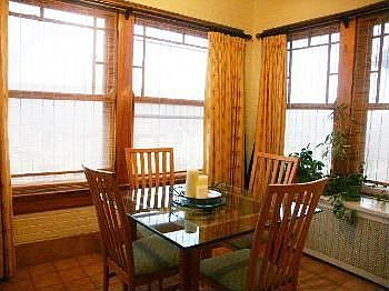 4th image of 1136 E Hyde Park Blvd #1B