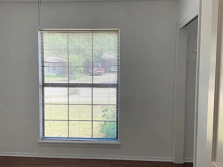 5702 Fairlane Dr — Photo 16