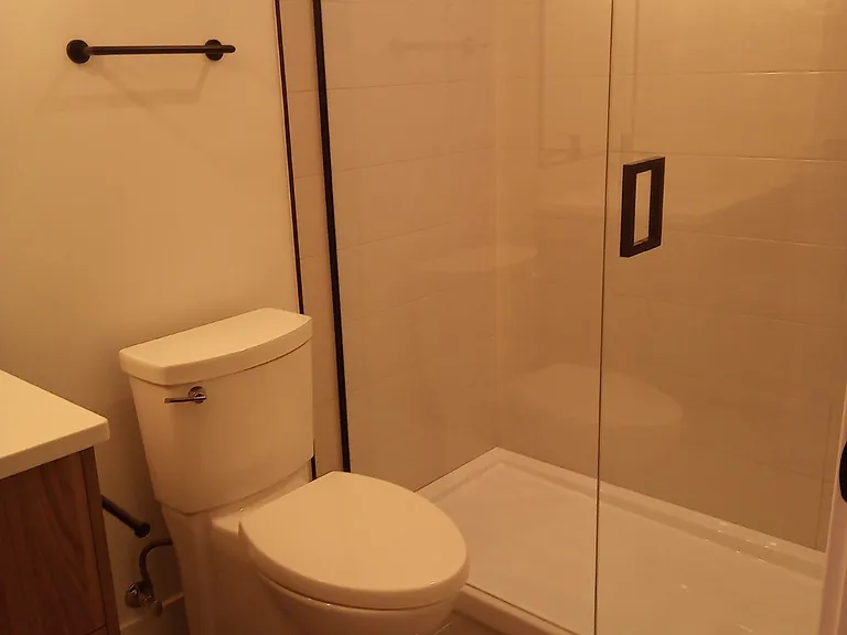 515 Chatham St — Photo 5