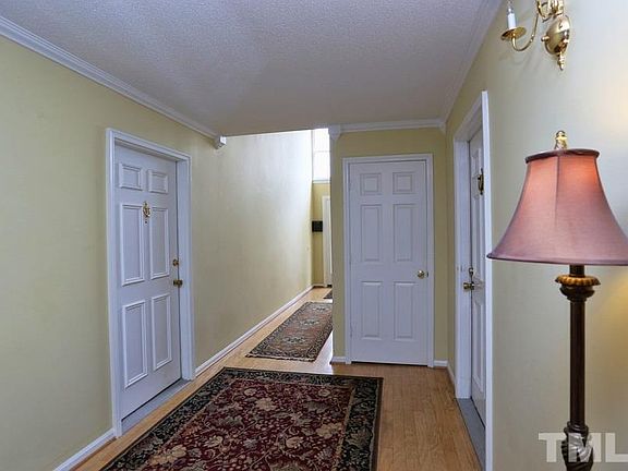 3rd image of 1515 E Franklin St APT 12