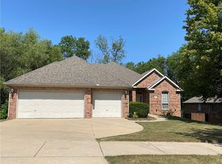 4180 W Morning Mist Dr, Fayetteville, AR 72704