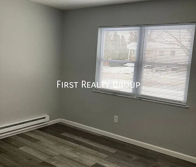305 N Broadway St #2 — Photo 7