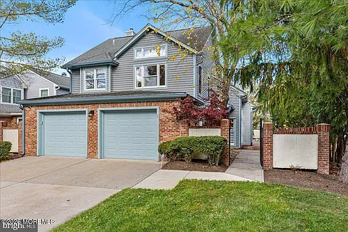 1 Fieldwood Ct Photo 1
