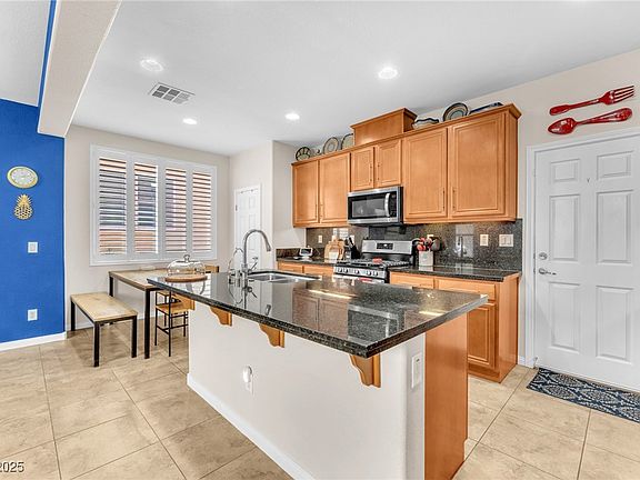 5th image of 10353 Settlers Run Ave