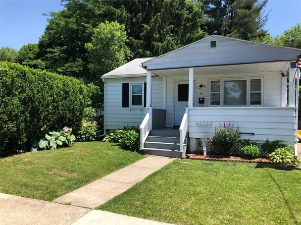 64 N Baldwin St, Johnson City, NY 13790