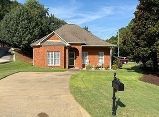 501 Magnolia Crest Cir, Gardendale, AL 35071