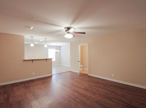 5th image of 1607 Railton Ct #C