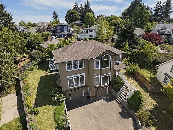 3rd image of 22874 SW Martin Ct