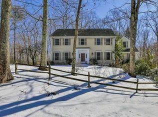 53 Great Pond Dr, Boxford, MA 01921