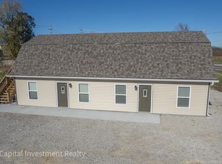 116 Jefferson Rd #B, Holts Summit, MO 65043