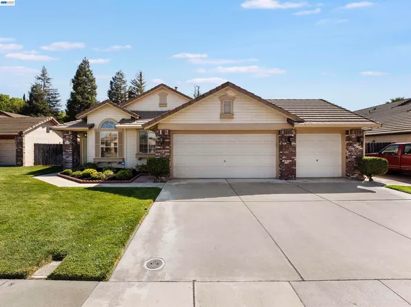 534 Reisling Ct, Manteca, CA 95337