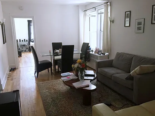 Rented by Mdrn Residential | media 11