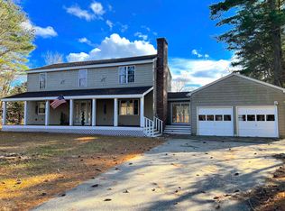 53 Nesenkeag Dr, Litchfield, NH 03052