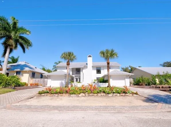 5125 SE Matousek St, Stuart, FL 34997