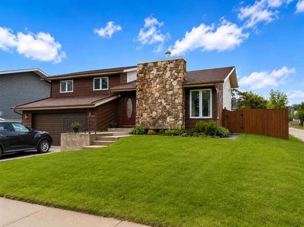 5756 E 55th St, Rocky Mountain House, AB T4T 1J7