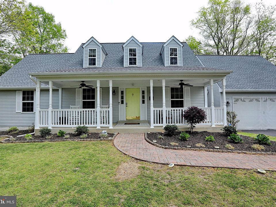 1st image of 36936 Newlands St