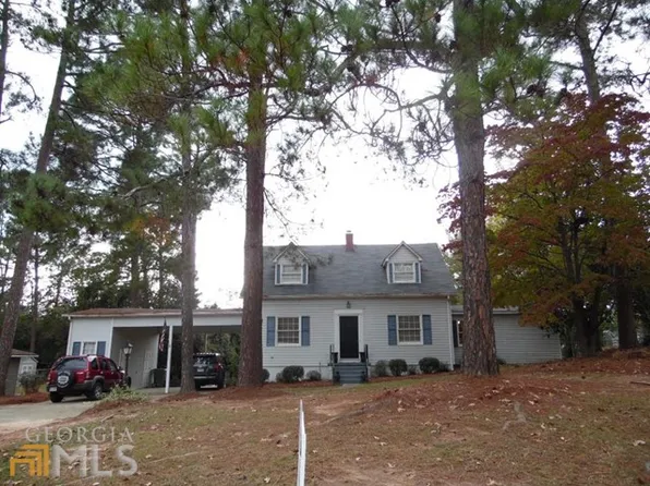 98 McCormick Ave, Hawkinsville, GA 31036