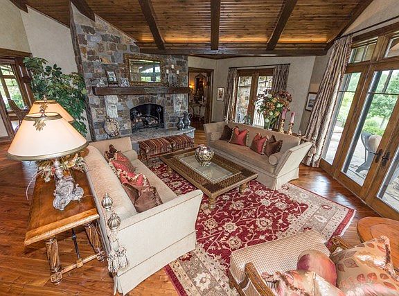 5th image of 1020 E Bluestem Ct
