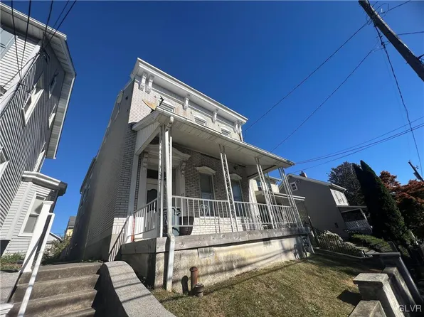 29 2nd St, Catasauqua, PA 18032