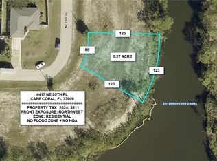 4417 NE 20th Place Cpe, Coral, FL 33909