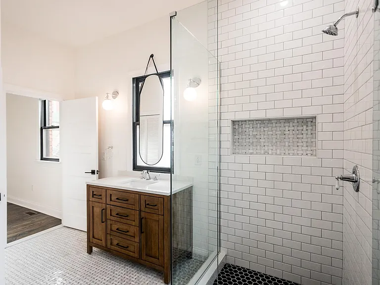 1431 Brooklyn St #1 — Photo 12