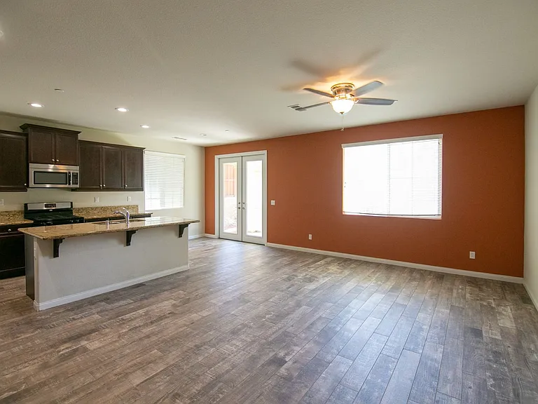 3443 Arborview Dr — Photo 5