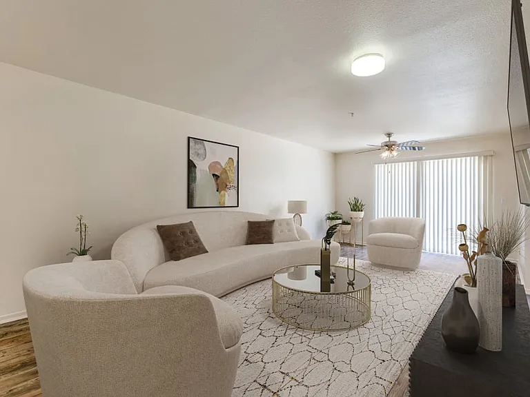 Chollas Heights - Military Housing — Photo 7