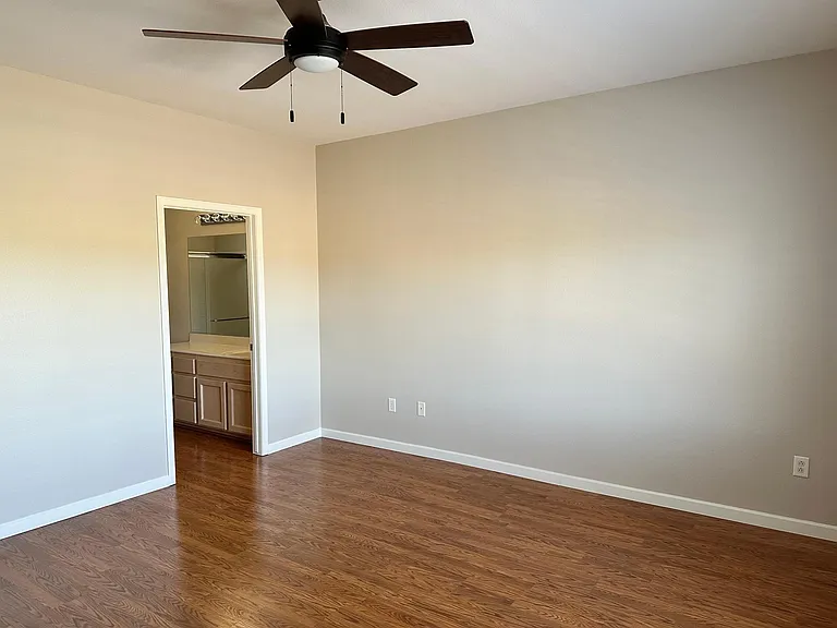 1370 Couperin Dr — Photo 26