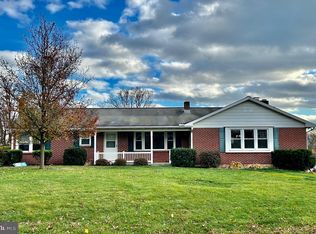 3935 Mountain View Rd, Mechanicsburg, PA 17050