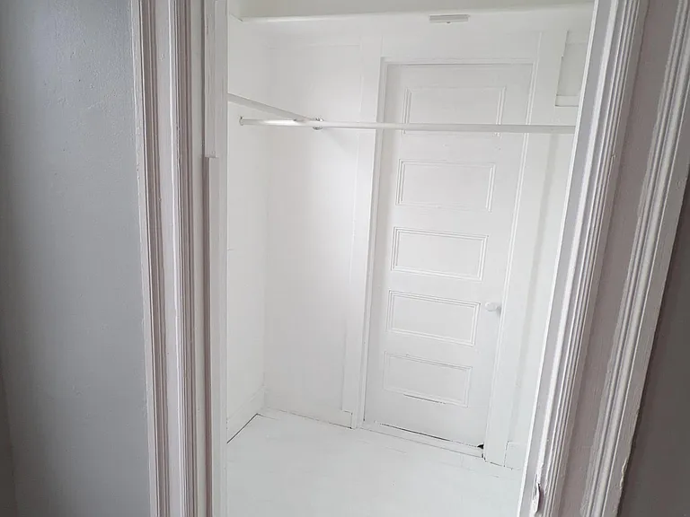 310 Faneuil St — Photo 7