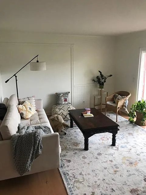 2 bed, 1.5 bath, 1050 sqft, $4,650 — Photo 3