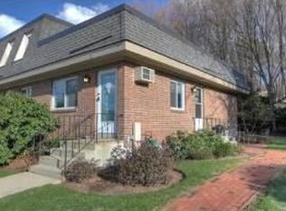 2 Walcott Valley Dr #2, Hopkinton, MA 01748